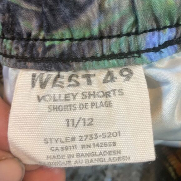 West Elm 49 swim trunks 11/12 (4669) - Picture 7 of 7